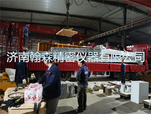 5000kN长柱压力试验机